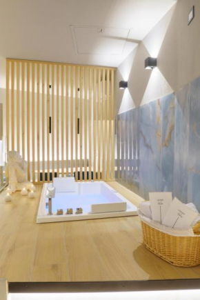 Atarassia suite room